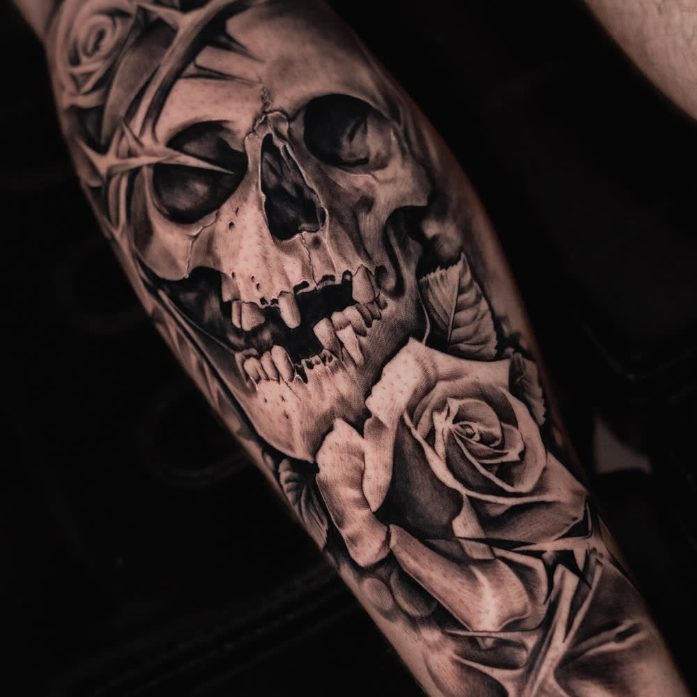 Tatuaje en blackwork de Paige